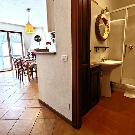 Hostdomus -chalet Sciatori Garden Appartamento *