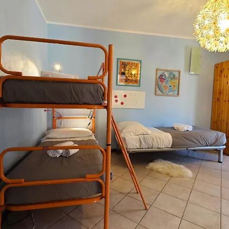 Apartman Hostdomus -chalet Sciatori Garden Pragelato