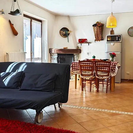 Hostdomus -chalet Sciatori Garden Appartamento *