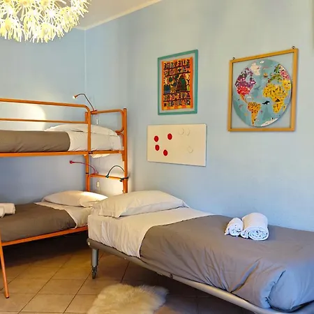 Hostdomus -chalet Sciatori Garden * Pragelato